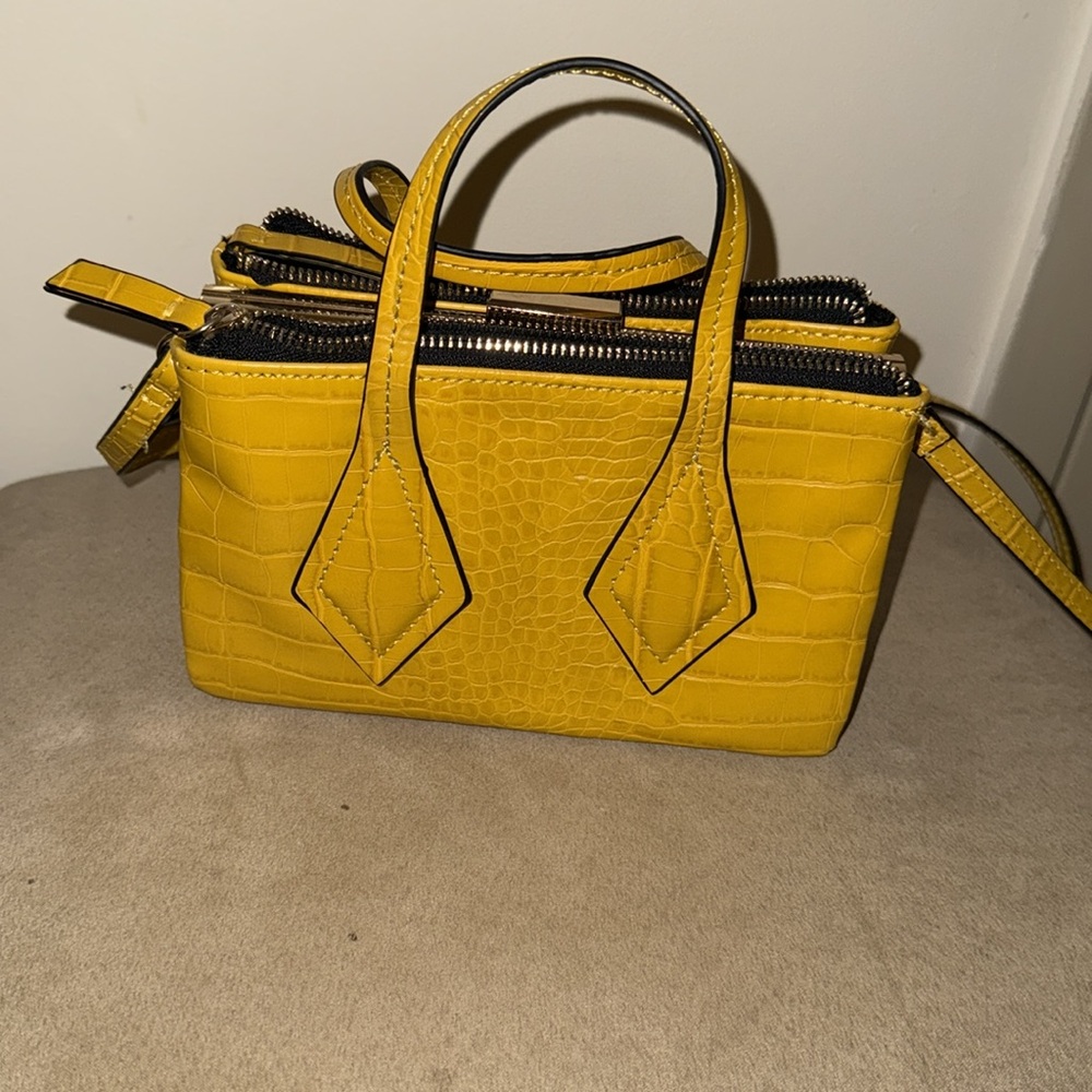 Yellow Croc-Embossed Handbag - Picture 5 of 7